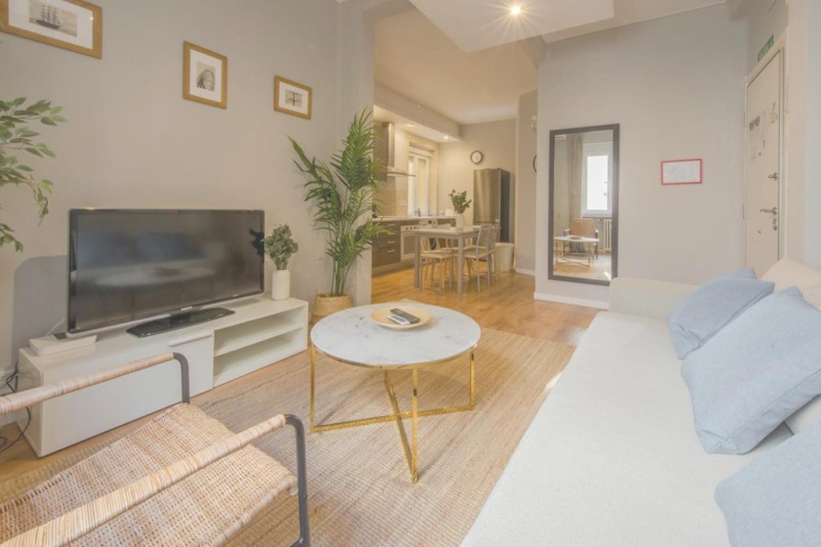 Excelente Piso De 3 Habitaciones En La Latina-Centro Мадрид Екстериор снимка